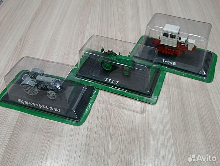 Коллекционные модели - трактора 1/43