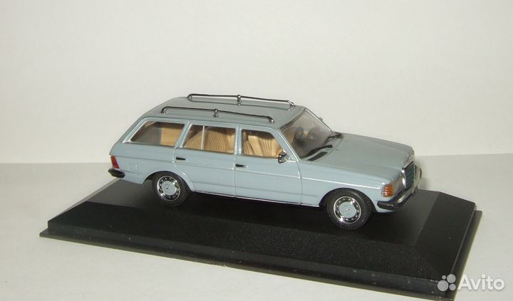 Мерседес Бенц Mercedes Benz W123 Minichamps 1:43