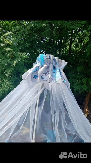 Бортики и балдахин новые