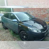 Kia Rio 1.4 MT, 2013, битый, 209 000 км, с пробегом, цена 499 990 руб.