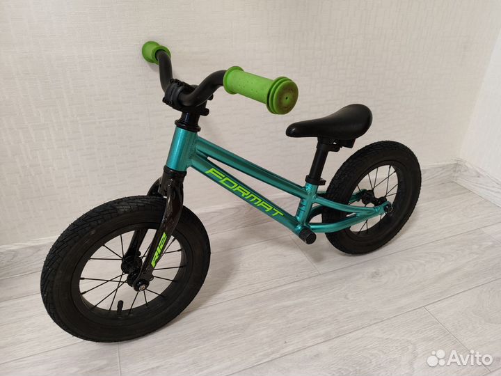 Беговел Format Runbike d-12 (2020) зеленый