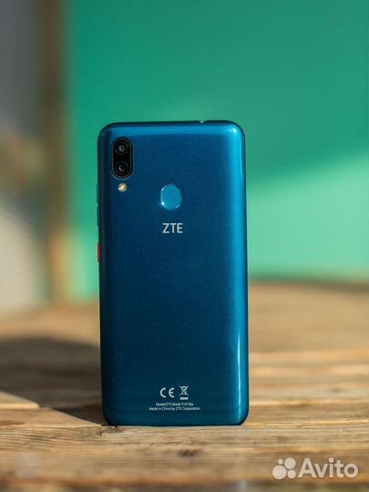ZTE Blade V10 Vita