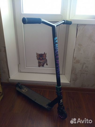 Трюковой самокат reaction stunt 3