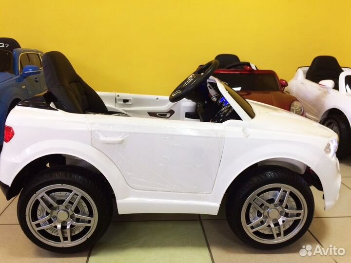 Электромобиль детский