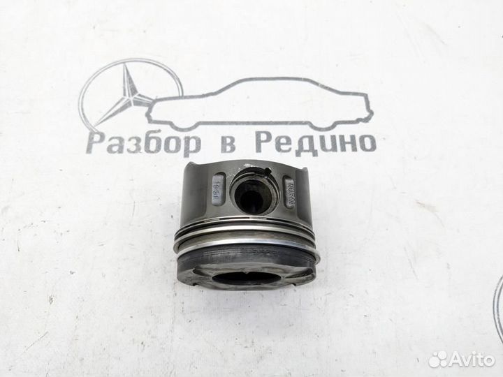 Поршень дизель w904 Sprinter 612.981