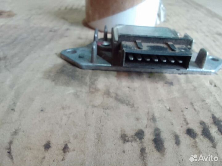 Коммутатор Астро Ваз 2108