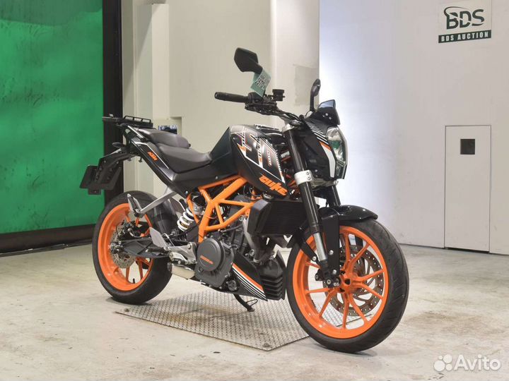 KTM-250 Duke