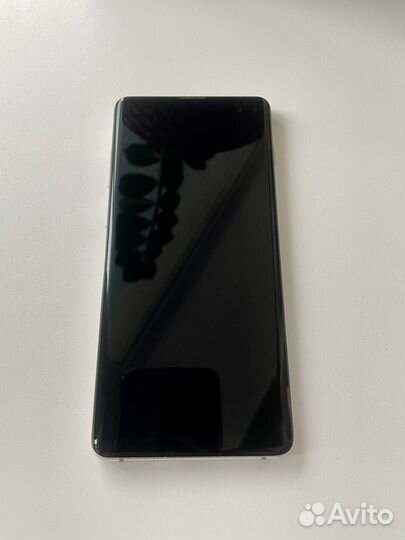 Samsung Galaxy S10+ Ceramic, 8/128 ГБ
