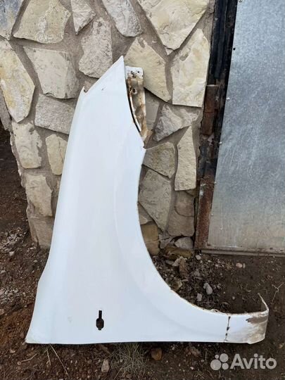 Крыло LADA granta