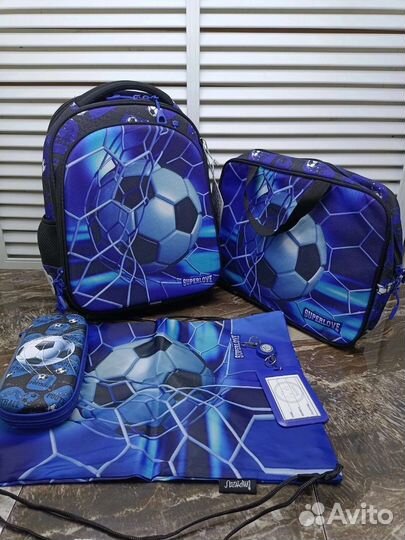 Ранец школьный новый рюкзак для мальчика
