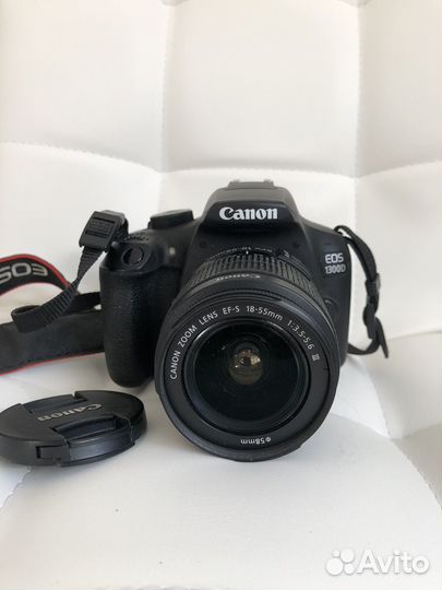 Зеркальный фотоаппарат Canon 1300D