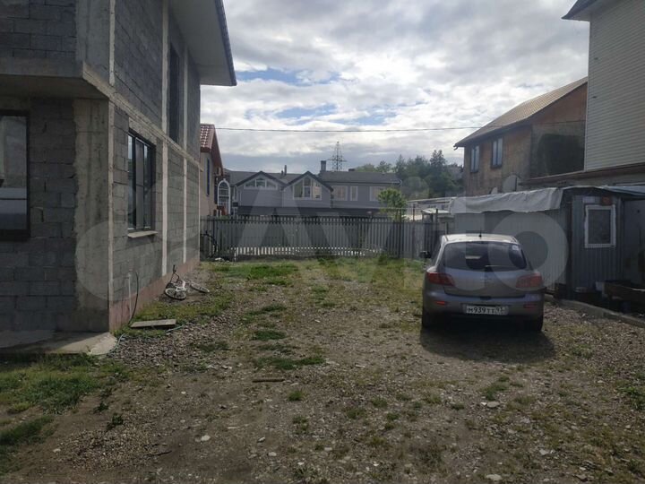 Дом 240 м² на участке 5,7 сот.