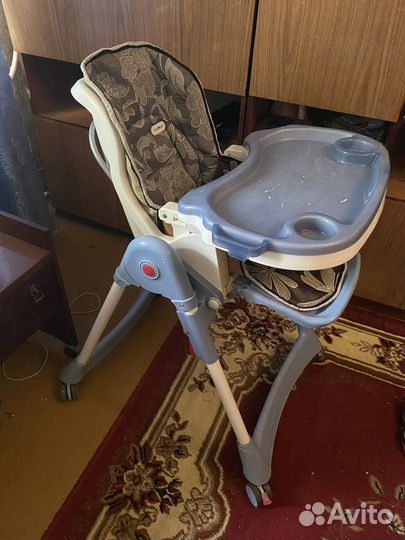 Стул для кормления