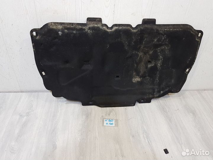 Шумоизоляция капота Volvo V50 2004-2012
