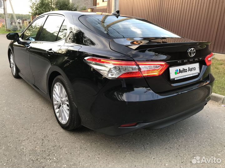 Toyota Camry 2.5 AT, 2019, 140 000 км