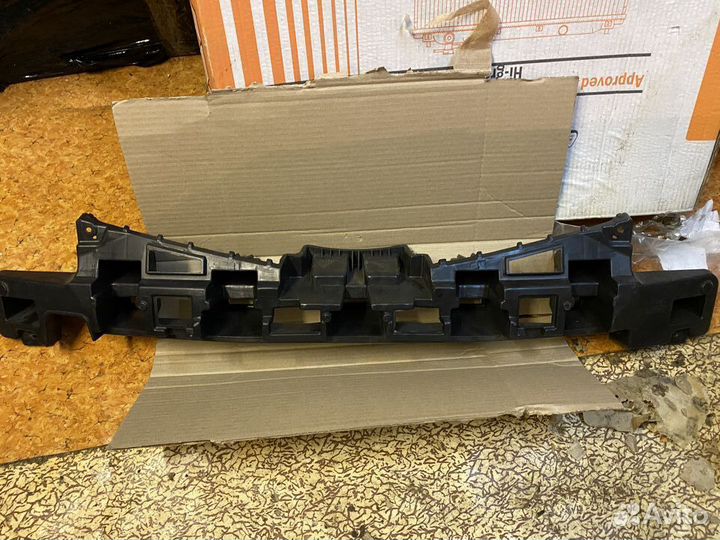 Абсорбер Хендай Солярис 2014-2017