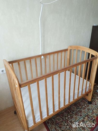 Детская кровать с матрасом бу