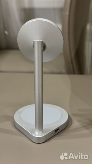 Беспроводное зарядное устройство uBear Stage 2 в 1