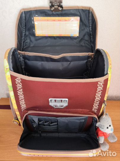 Рюкзак школьный для девочки