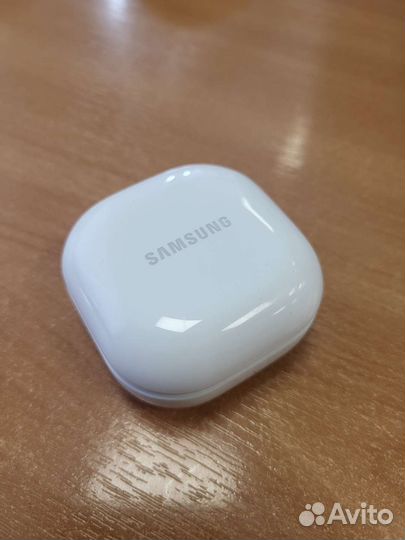 Samsung galaxy buds 2 кейс