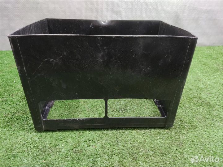 Защитный кожух акб Lexus GS300 (S160) 2001