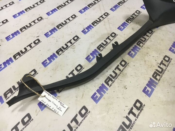 Накладка порога задняя правая Шкода Октавия А5