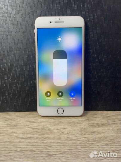 iPhone 8 Plus, 64 ГБ