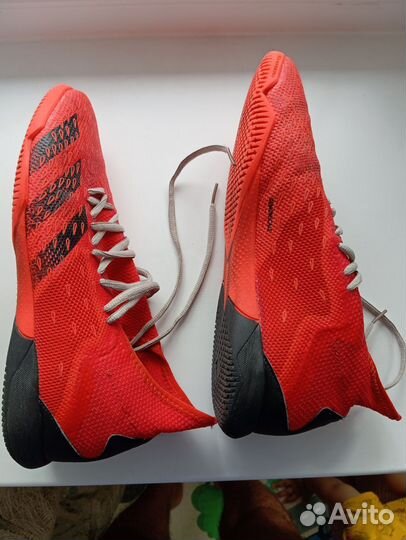 Футзалки adidas predator 42