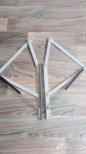 Подъемный механизм для дивана