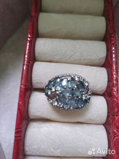 Серебряное кольцо