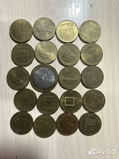 Юбилейные монеты