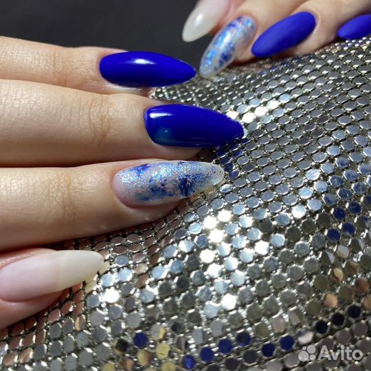 Маникюр и педикюр