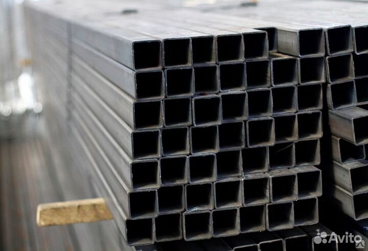 Профильная труба 50*50*2 мм