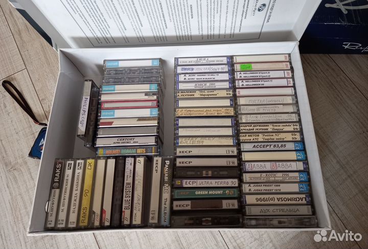 Аудио кассеты с записью