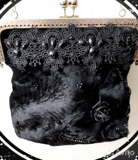 Женская сумка из натурального меха