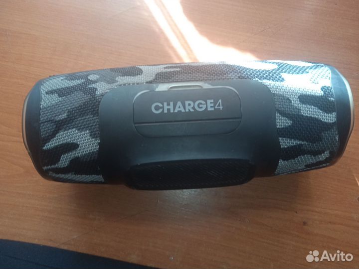 Колонка jbl charge 4