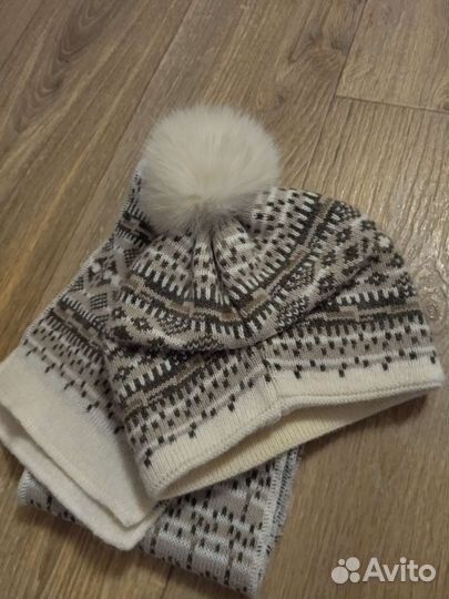 Комплект шапка и шарф женский ангора