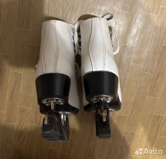 Коньки фигурные Graf montana gold 29