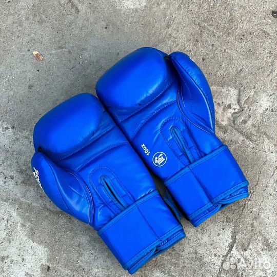 Боксерские перчатки для единоборств.12oz