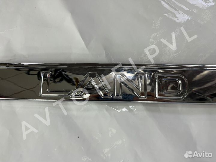 Накладка над номером toyota land cruiser 100