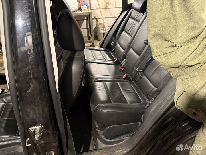 Дверь на volkswagen tiguan 1