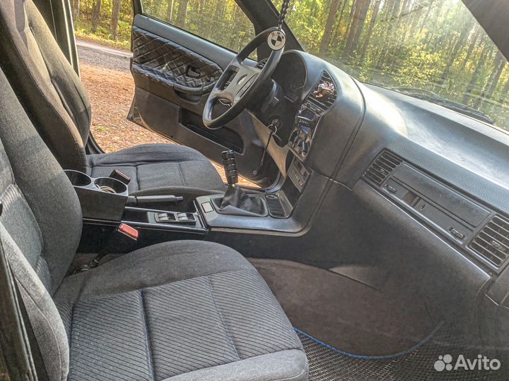 BMW 3 серия 1.8 МТ, 1992, 404 000 км