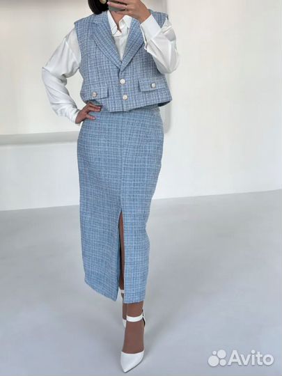 Твидовый костюм с длинной юбкой