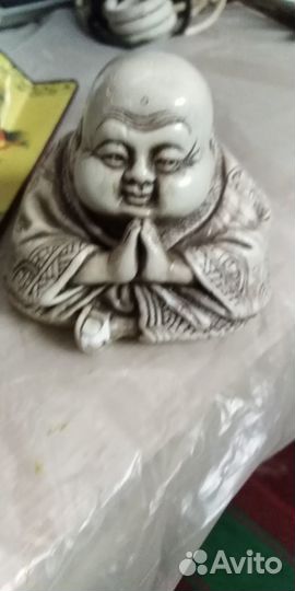 Китайский божок и веер цена за лот