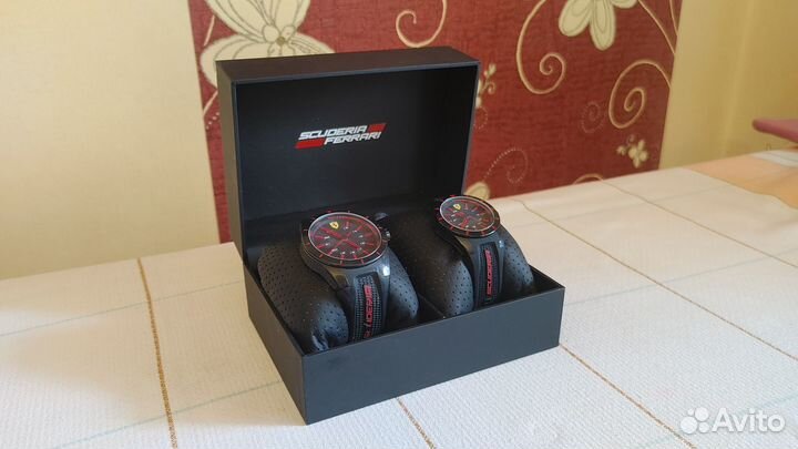 Часы Ferrari Red Rev оригинальные