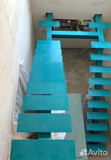 Перила деревянные с монтажем