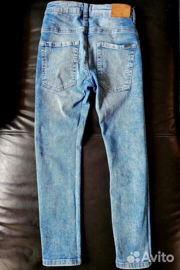 Джинсы reserved