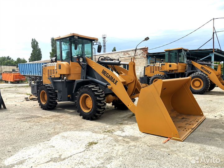 Фронтальный погрузчик Megamax GL 300E, 2023