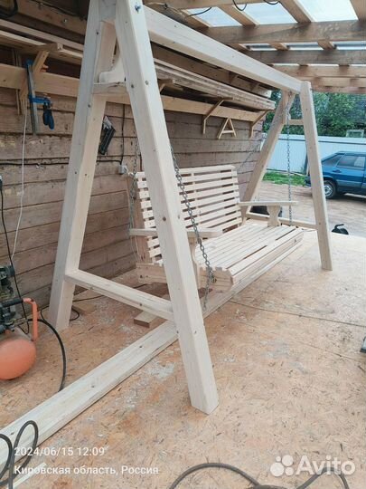 Садовые качели