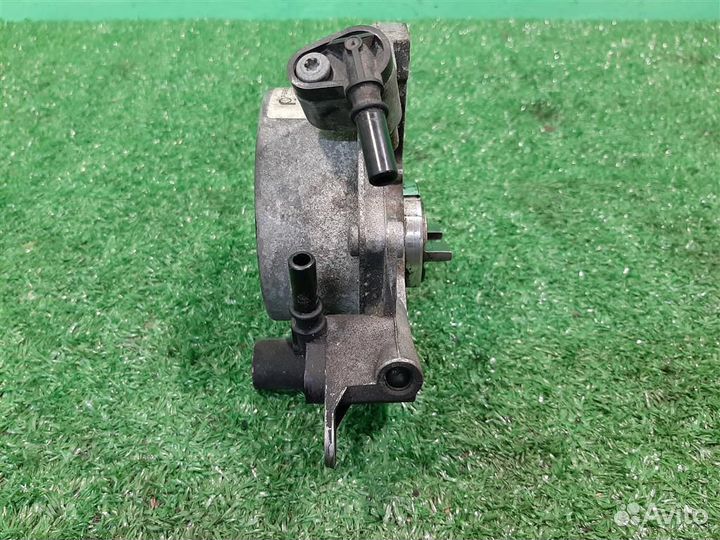 Насос вакуумный Ford Kuga CBV 2011